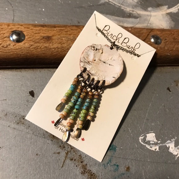 NWT bead & birch bark necklace. - Picture 3 of 5